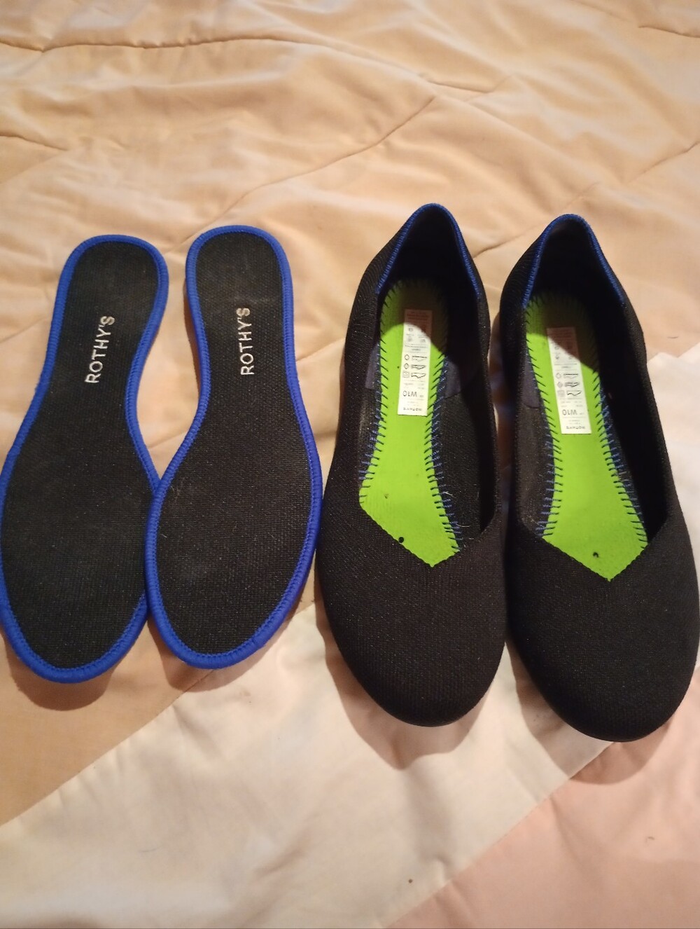 Women's Rothys Flats - Picture 10 of 10